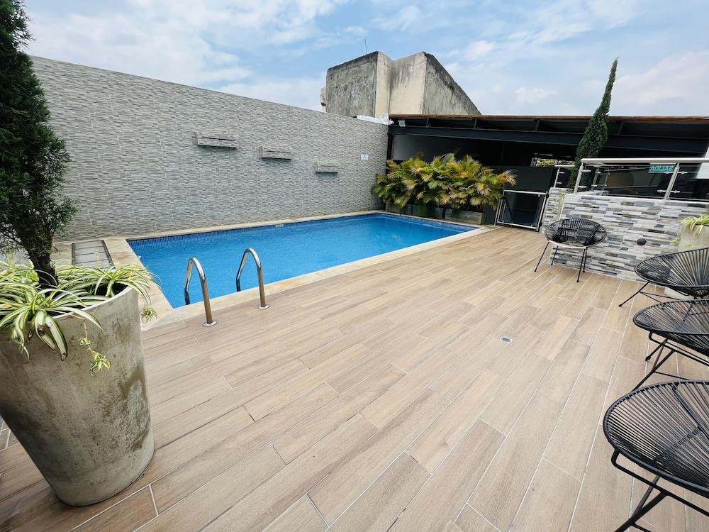 Torca Hotel Cali Bagian luar foto