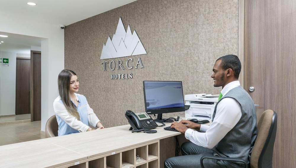 Torca Hotel Cali Bagian luar foto