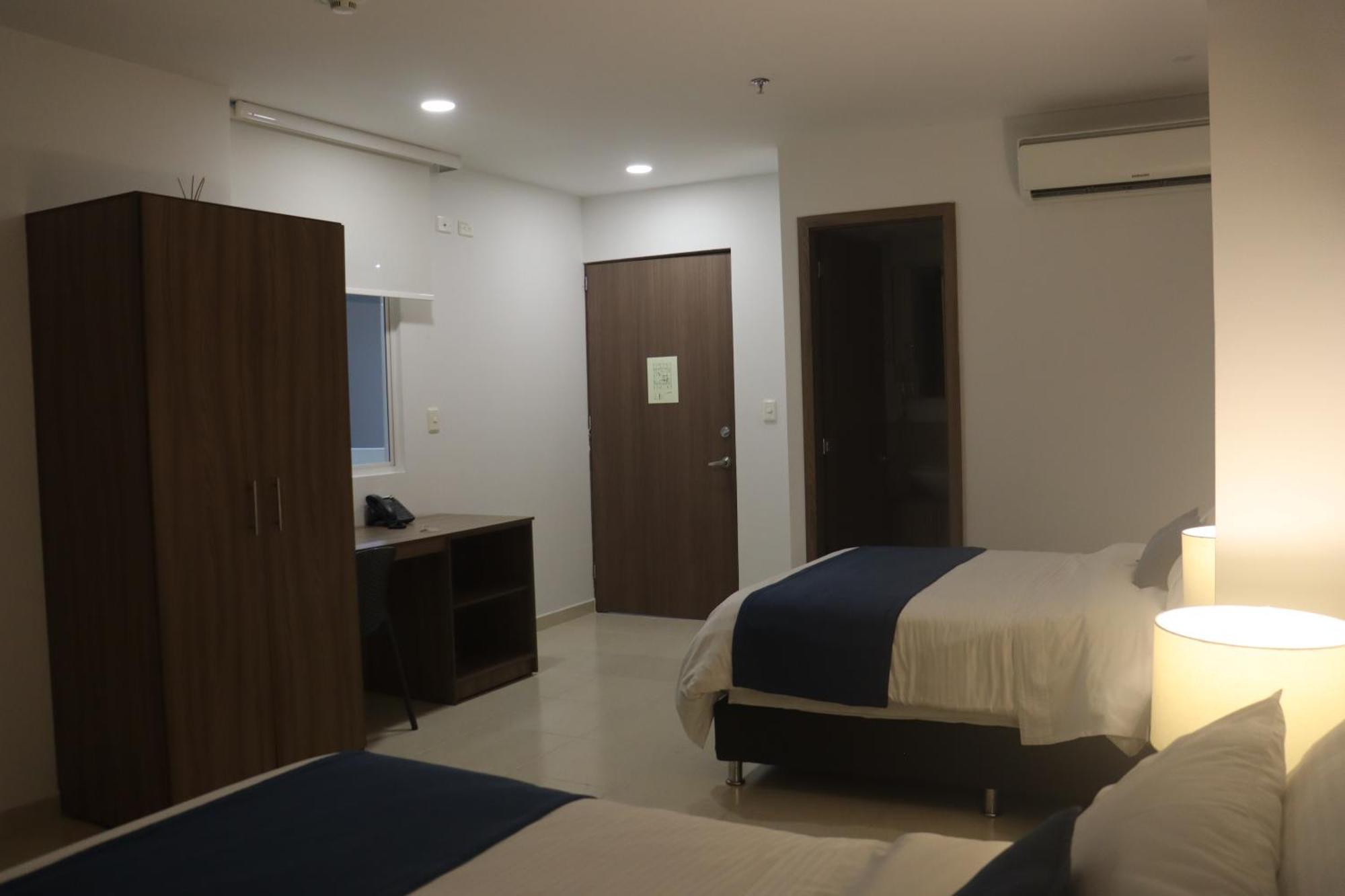 Torca Hotel Cali Bagian luar foto