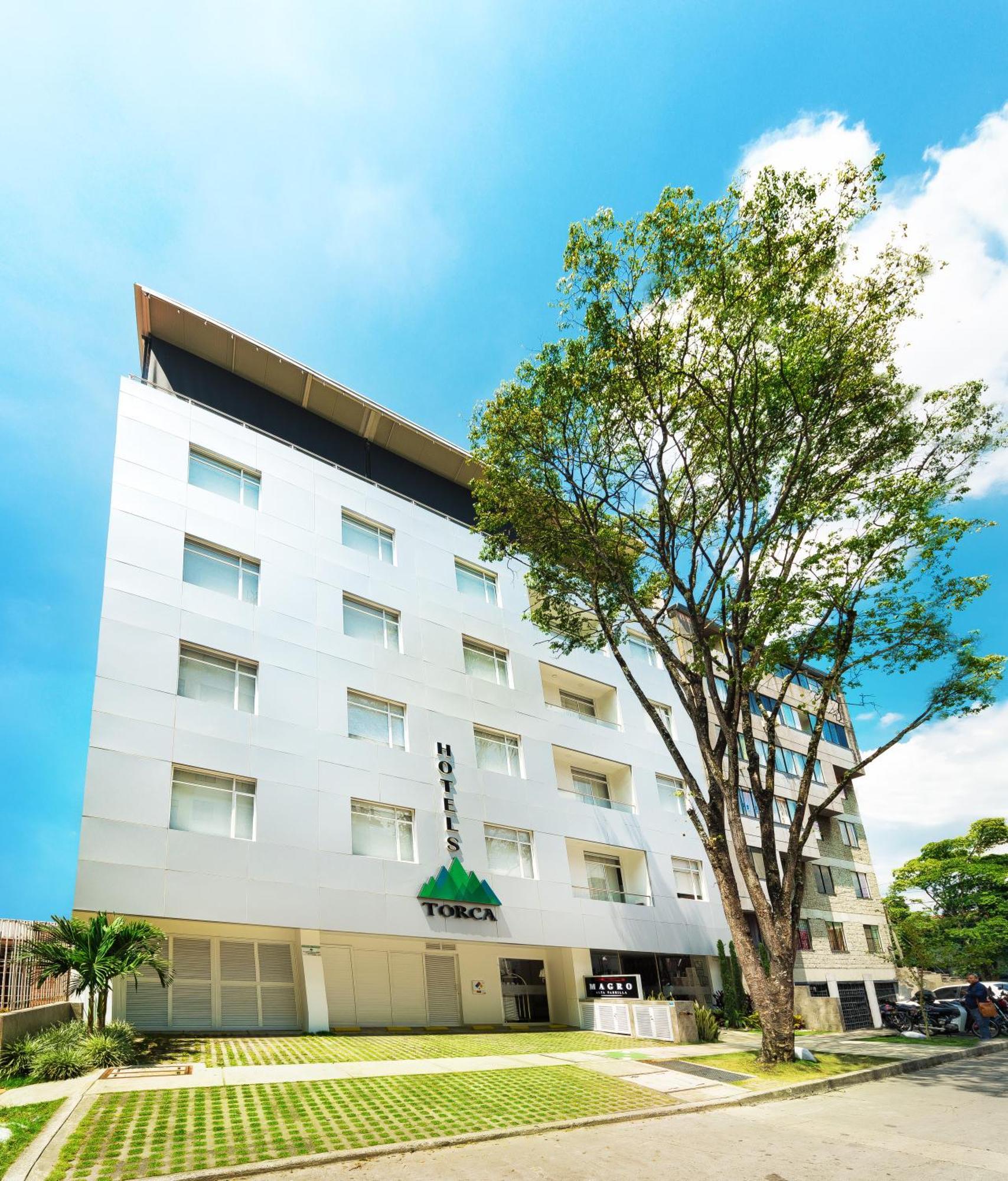Torca Hotel Cali Bagian luar foto